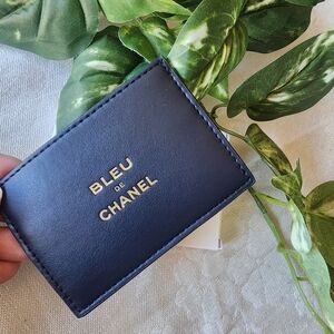 CHANEL VIP Bleu Card Holder - Dark Blue